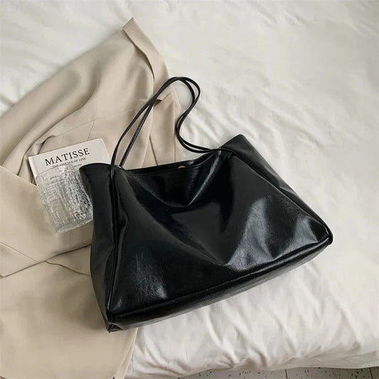 Jenn Shoulder Bag